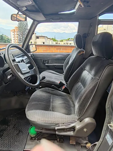 Daihatsu Rocky 2.2 F95