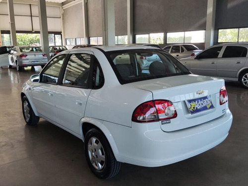 Chevrolet Classic Classic 1.0 MPFI LS 8V FLEX 4P MANUAL