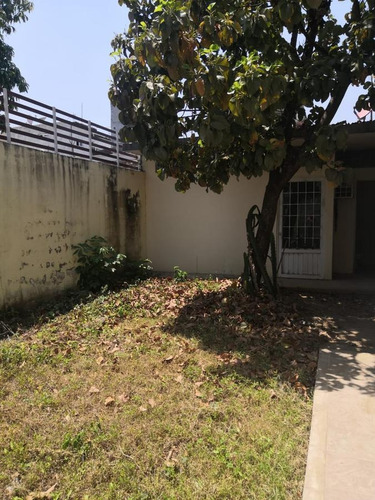 Imagen 11 de 30 de Casa - Fraccionamiento Los Angeles