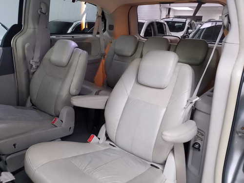 Chrysler Town & Country 3.6 Limited 5p