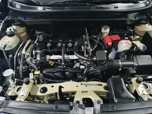 Imagen 15 de 15 de Nissan Kicks Advance Cvt F2 Año 2018 Colo Gris As Automobili
