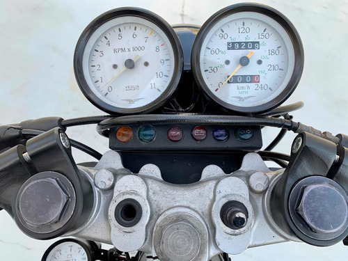 Imagem 9 de 15 de Moto Guzzi Café Racer - 1999 - 39.000km - Exclusividade