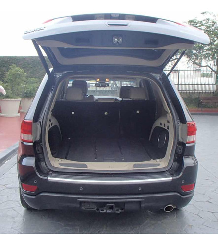 Imagen 5 de 15 de Jeep Grand Cherokee Lim 2013