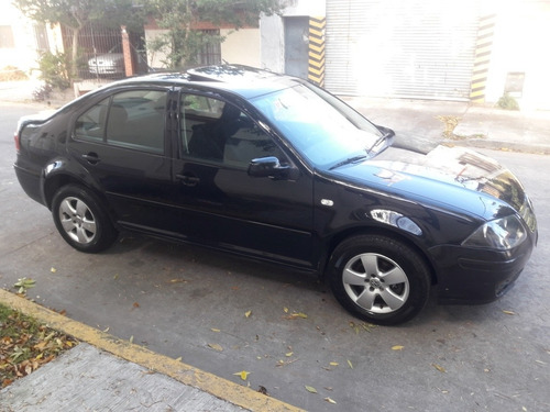 Volkswagen Bora 1.9 Trendline I 100cv 2010
