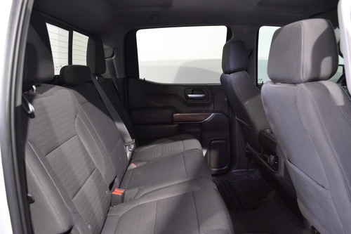 Imagen 4 de 14 de Chevrolet Cheyenne Lt Z71 Dob Cab 2020