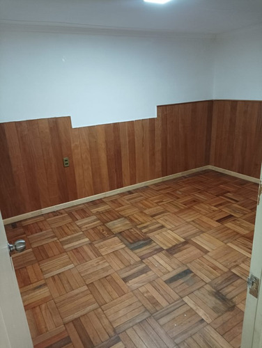 Arriendo Casa Remodelada 3 Dormitorios, 2 Baños, Patio