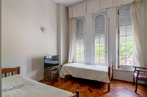 Residencial Para Ancianos, Casa De Salud, Geriátrico Pocitos