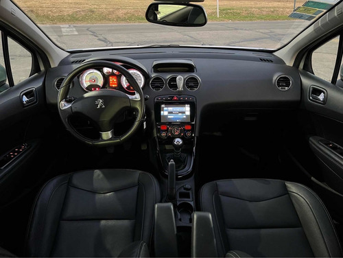 Imagen 12 de 18 de Peugeot 408 2017 1.6 Feline Hdi 115cv