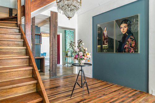 Casona Clásica Remodelada Con Amplio Estudio Y Espacios