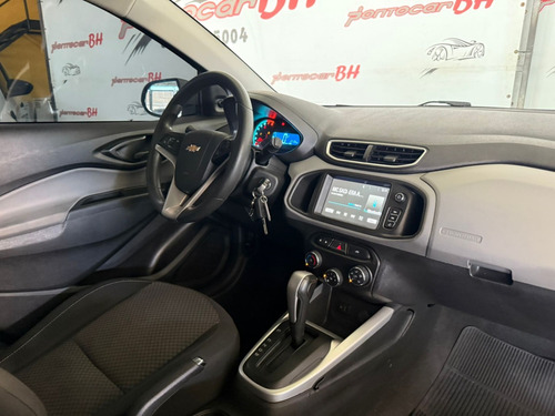 Chevrolet Onix 1.4 MPFI LT 8V FLEX 4P AUTOMÁTICO