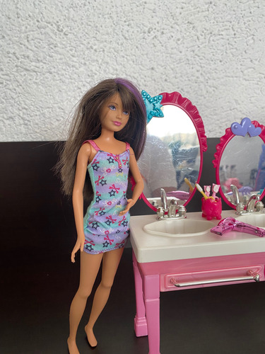 Barbie Skipper Baño Para 3 (Usado)