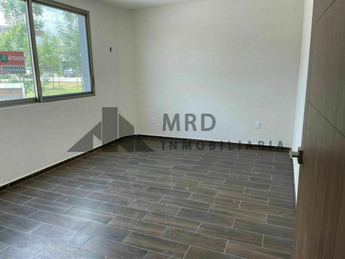 Imagen 12 de 29 de Casa En Venta En Fracc Paseo Del Parque Tres Marias