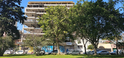 Venta Departamento 2 Ambientes Con Cochera