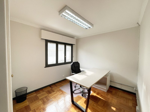 Oficinas Jardin Infantil Clinicas, Notarias Cultos, Ñuñoa