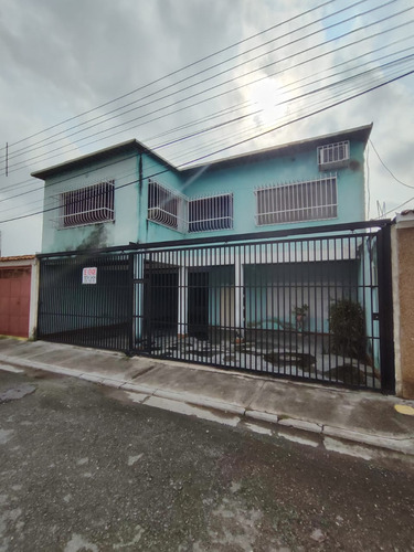 Casa En Venta En Santa Ines, Maracay