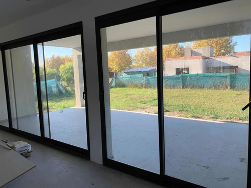 Imagen 8 de 18 de Casa - Los Cardales
