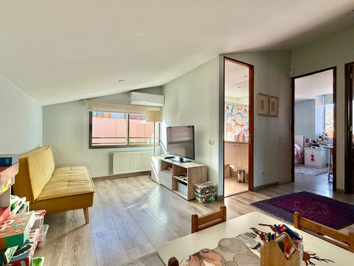 Condominio / Mediterránea - 5 Dorm + Salita + Servicios