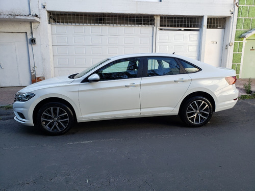 Imagen 5 de 12 de Volkswagen Jetta