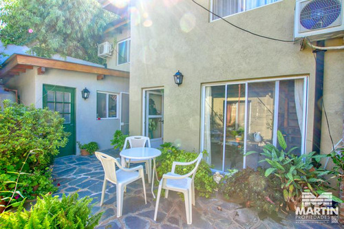 Venta En Block De Dos Casas En Ph - Martínez