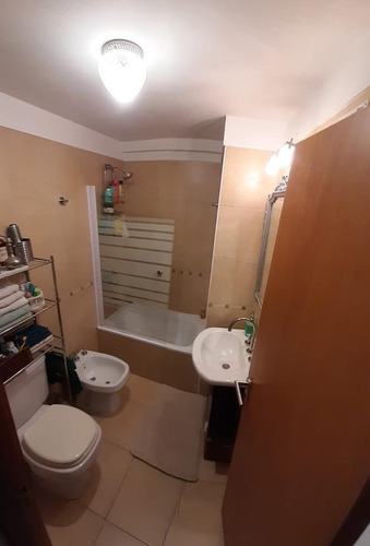 Imagen 9 de 11 de Excelente Departamento Dos Ambientes Nuevo Con Balcón, Dos Cocheras. Impecable!