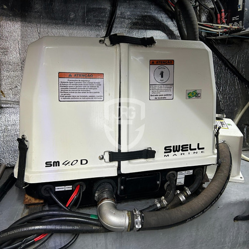 Lancha Triton 360 Ht 2016 Com Apenas 300 Horas De Uso