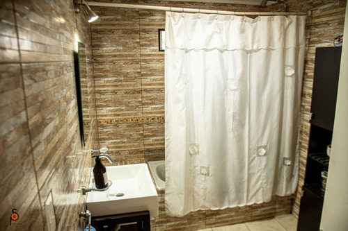 Casa De 3 Dormitorios En Venta