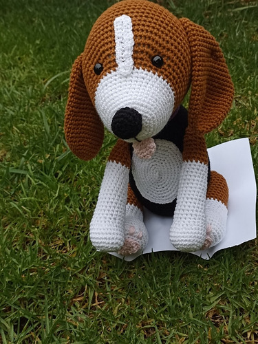 Perro Beagle Amigurumi Peluche