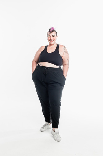 Imagem 3 de 5 de Jogger Plus Size Piquet Preto Wonder Size