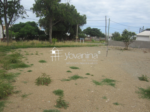 Terreno Con Vista Al Mar De Cuchilla Alta ( Entre Cuchilla Alta Y Santa Ana Canelones)  Ref Y255