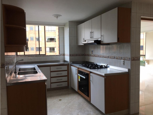 Apartamento Para Arriendo En El Poblado Medellín