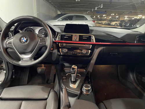 Imagen 9 de 15 de Bmw Serie 3 318 1.5 Sport Line
