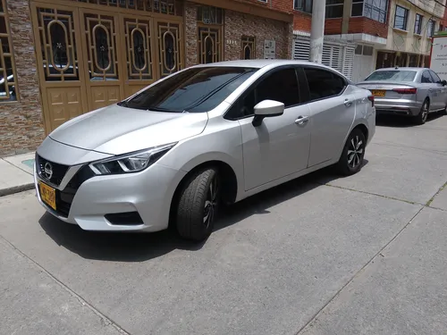 Nissan Versa 1.6 Sense