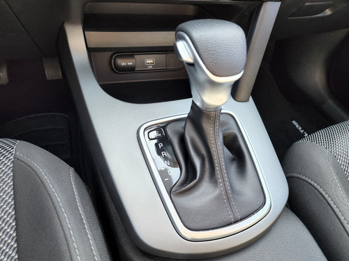 Imagen 17 de 25 de Kia Seltos. 2022. At - Lx One