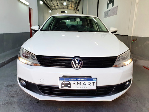 Volkswagen Vento Tdi 2.0 Advance 2014 Diesel Smart Garage!!!