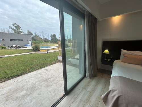 Venta Departamento 1 Dormitorio Campana Con Cochera