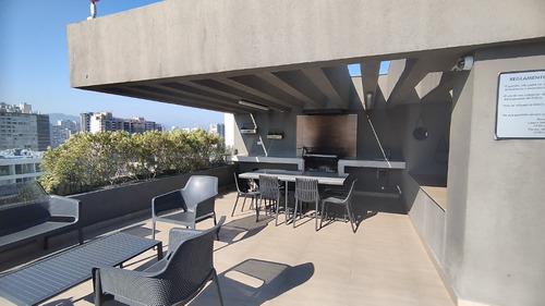 Acogedor Departamento Duplex 2d 1b 1e A Pasos Metro Ñuble