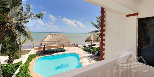 Casa En Venta Frente Al Mar En Puerto Morelos Riviera Maya B-alrz3485