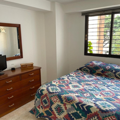 Imagen 8 de 14 de En Venta Apartamento En La Florida