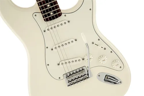 Guitarra Fender Stratocaster Standard Mexico Arctic White