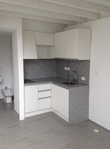 Imagen 2 de 16 de Venta Apartamento Loft Punta Carretas Terraza Y Parrillero