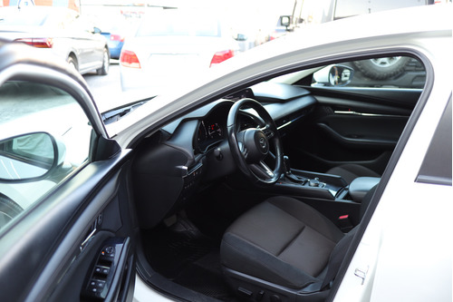 Mazda Mazda 3 2.0 I Sedan At