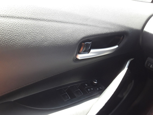 Toyota Corolla 2.0 VVT-IE FLEX XEI DIRECT SHIFT