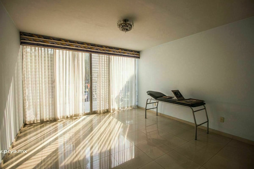 Casa En Renta En Vallarta Norte, Guadalajara