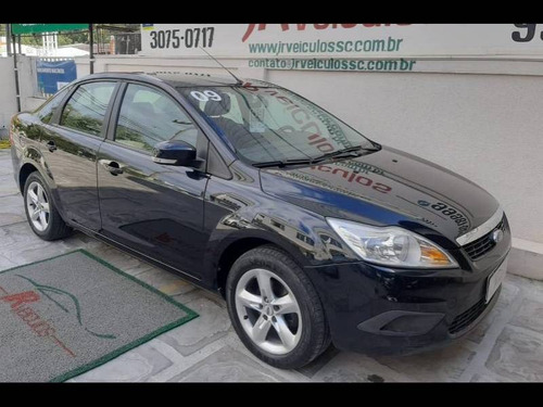 Ford Focus Sedan 2.0 16v