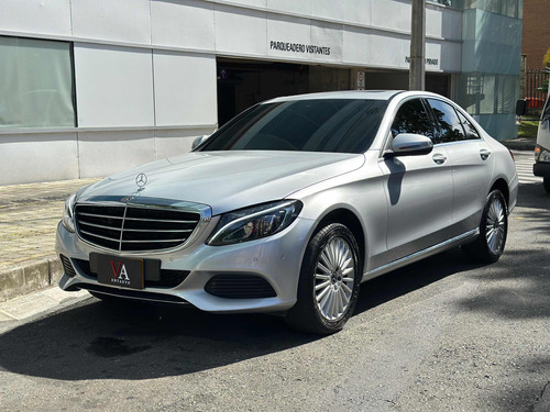 Mercedes-Benz Clase C 2.0 Cgi Exclusive