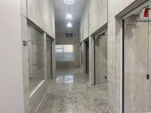 Oportunidade: Loja Em Galeria No Centro De Hortolândia - 26m2