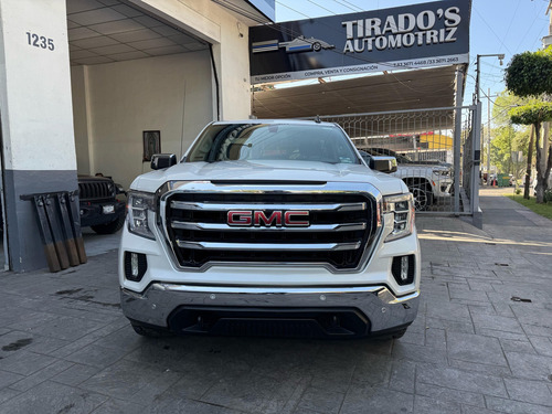 GMC Sierra 5.4 Cabina Regular Sle 4x4 At
