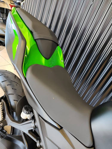 Imagen 7 de 25 de Kawasaki Z400 ( No Mt03 Ktm Duke 390 ) Tomo Permutas