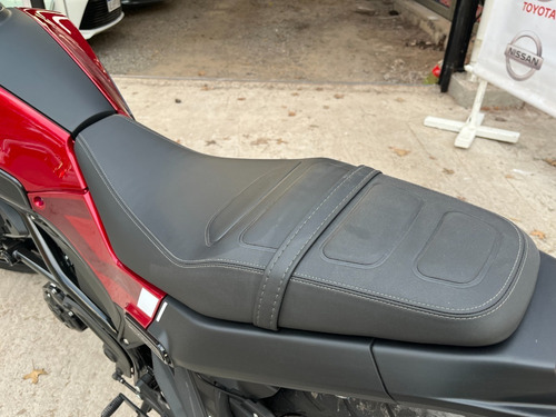 Imagen 19 de 19 de Benelli Leoncino 250
