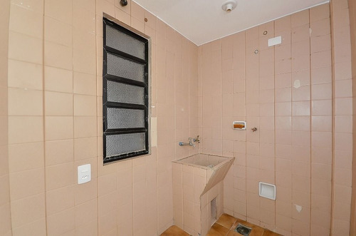 Imagem 25 de 30 de Apartamento C/ 3 Quartos, Desocupado, 139 M² Total, R$ 400.000 - Mercês - Curitiba/pr - Ap0688